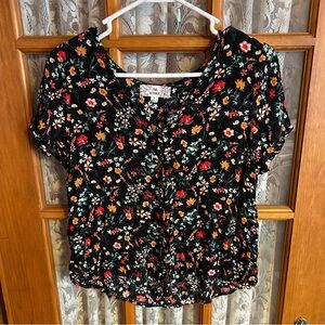 NWOT Pink Republic Floral Black Women's Top